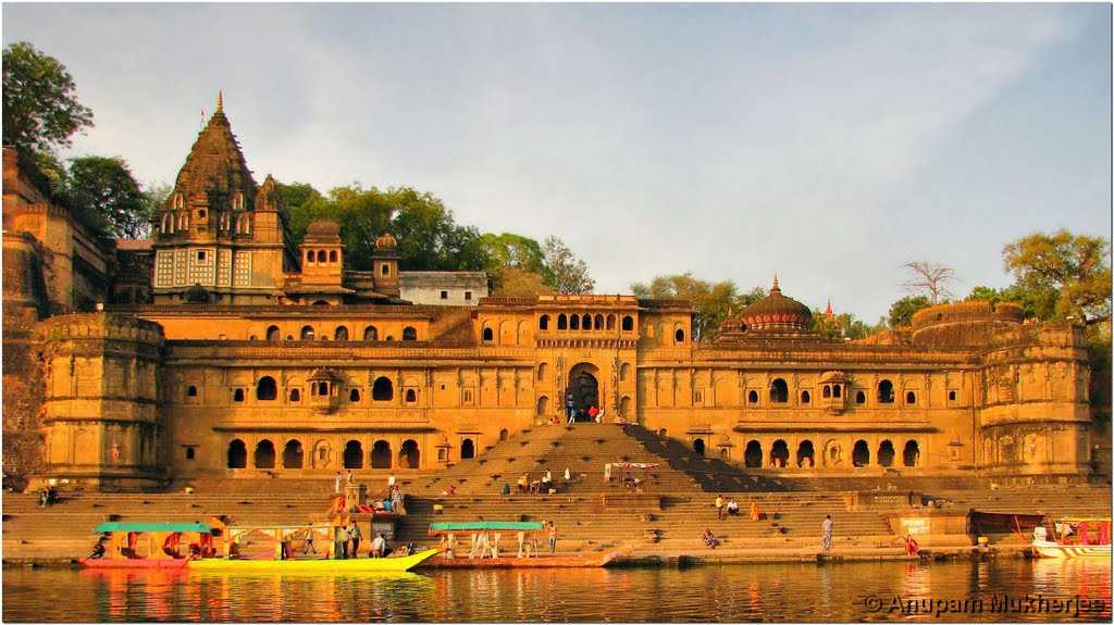 Maheshwar Town - Cultural Destination near Indore