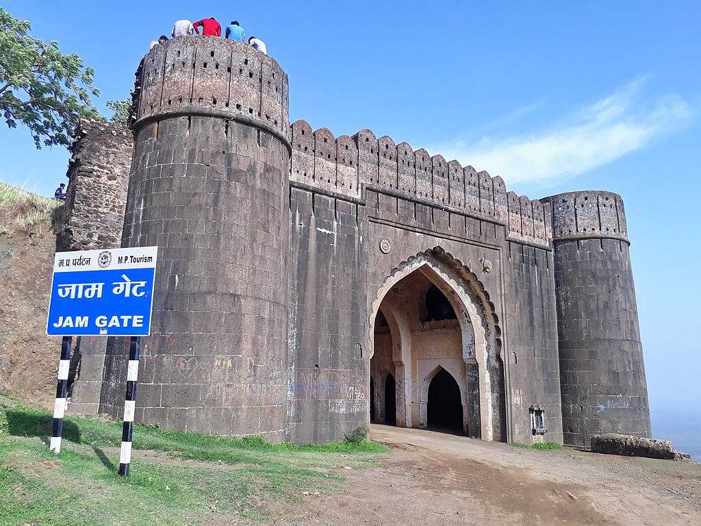 Jaam Gate - Historical Landmark in Indore